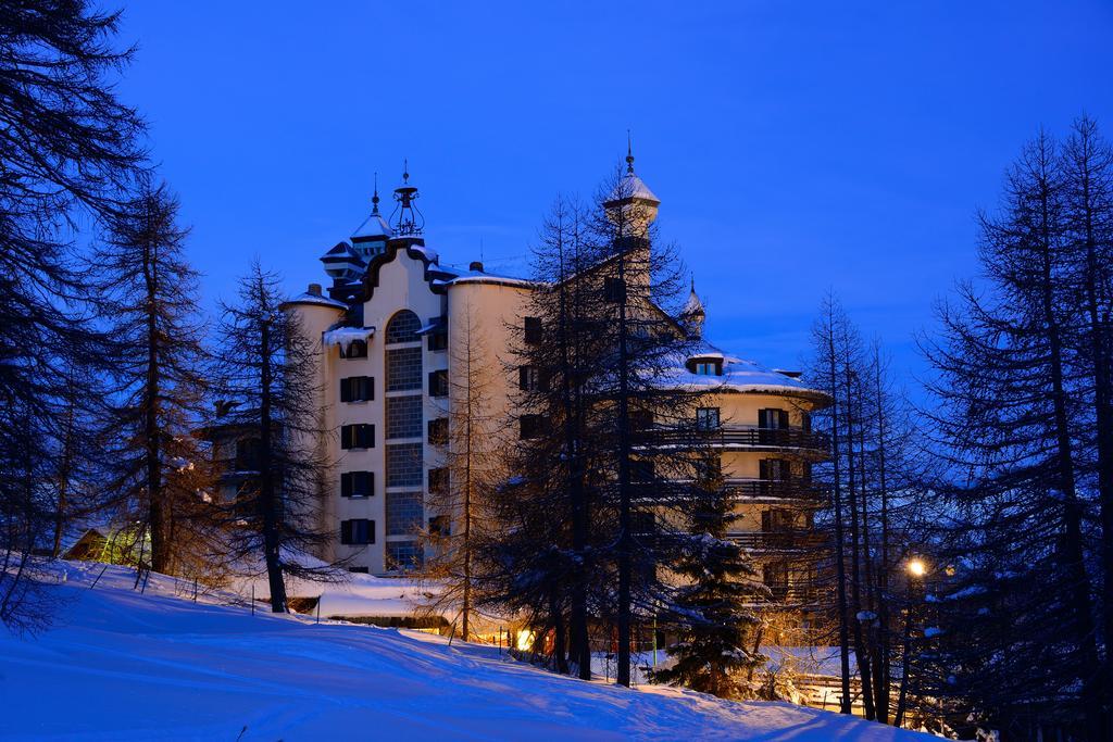 Principi Di Piemonte Sestriere Hotel Bagian luar foto